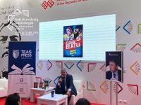 Жених и невеста создали семью на книжной выставке в Баку, ковер любви, "аппетитные" издания… (ФОТО)