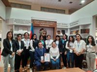 Жених и невеста создали семью на книжной выставке в Баку, ковер любви, "аппетитные" издания… (ФОТО)