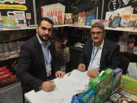 Жених и невеста создали семью на книжной выставке в Баку, ковер любви, "аппетитные" издания… (ФОТО)