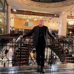 Звезда турецкого сериала "Чукур" поделился своей тяжелой судьбой с бакинцами (ФОТО)