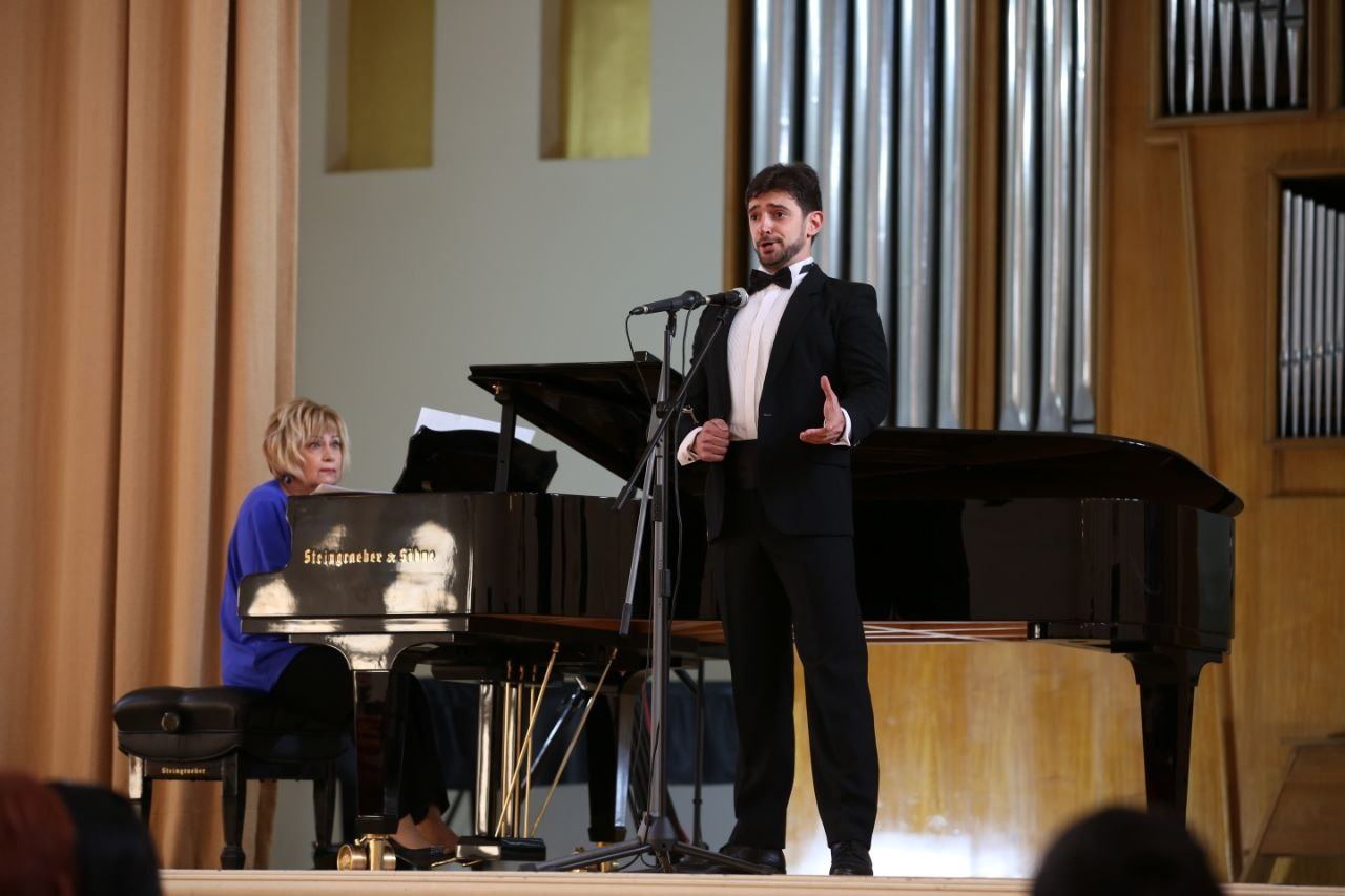 100 лет богатства - Азербайджанский международный фестиваль вокалистов (ФОТО)