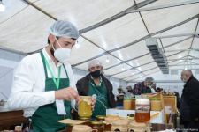 В Баку открылась ярмарка меда (ФОТО)