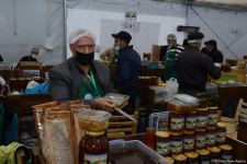 В Баку открылась ярмарка меда (ФОТО)