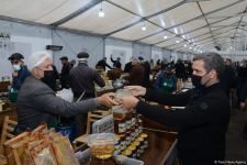 В Баку открылась ярмарка меда (ФОТО)