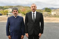 Президент Ильхам Алиев и Первая леди Мехрибан Алиева встретились с представителями общественности Зангилана (ФОТО/ВИДЕО)