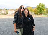 Президент Ильхам Алиев и Первая леди Мехрибан Алиева встретились с представителями общественности Зангилана (ФОТО/ВИДЕО)