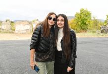 Президент Ильхам Алиев и Первая леди Мехрибан Алиева встретились с представителями общественности Зангилана (ФОТО/ВИДЕО)