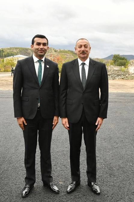 Президент Ильхам Алиев и Первая леди Мехрибан Алиева встретились с представителями общественности Зангилана (ФОТО/ВИДЕО)