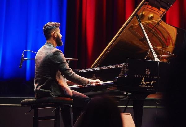 В США определился победитель премии "Шуша" - список Award of Excellence