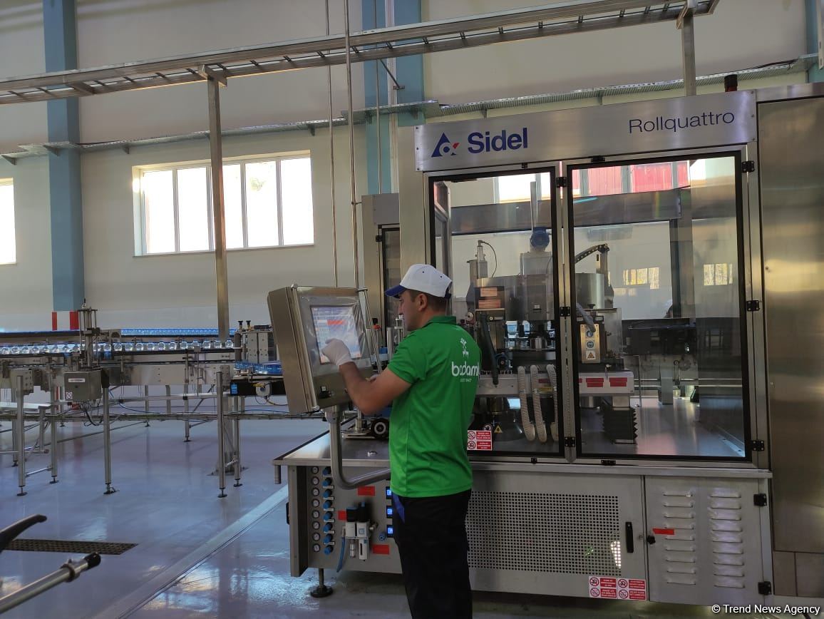 Азербайджан будет экспортировать в Европу минеральную воду (ФОТО)