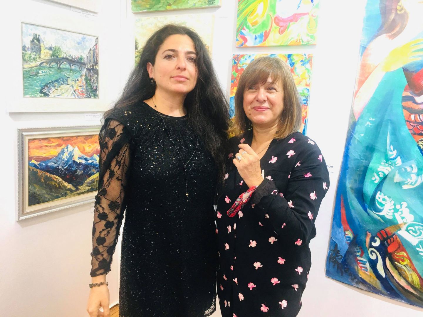 Работы азербайджанских художников в Лувре вызвали восторг парижан (ФОТО/ВИДЕО)