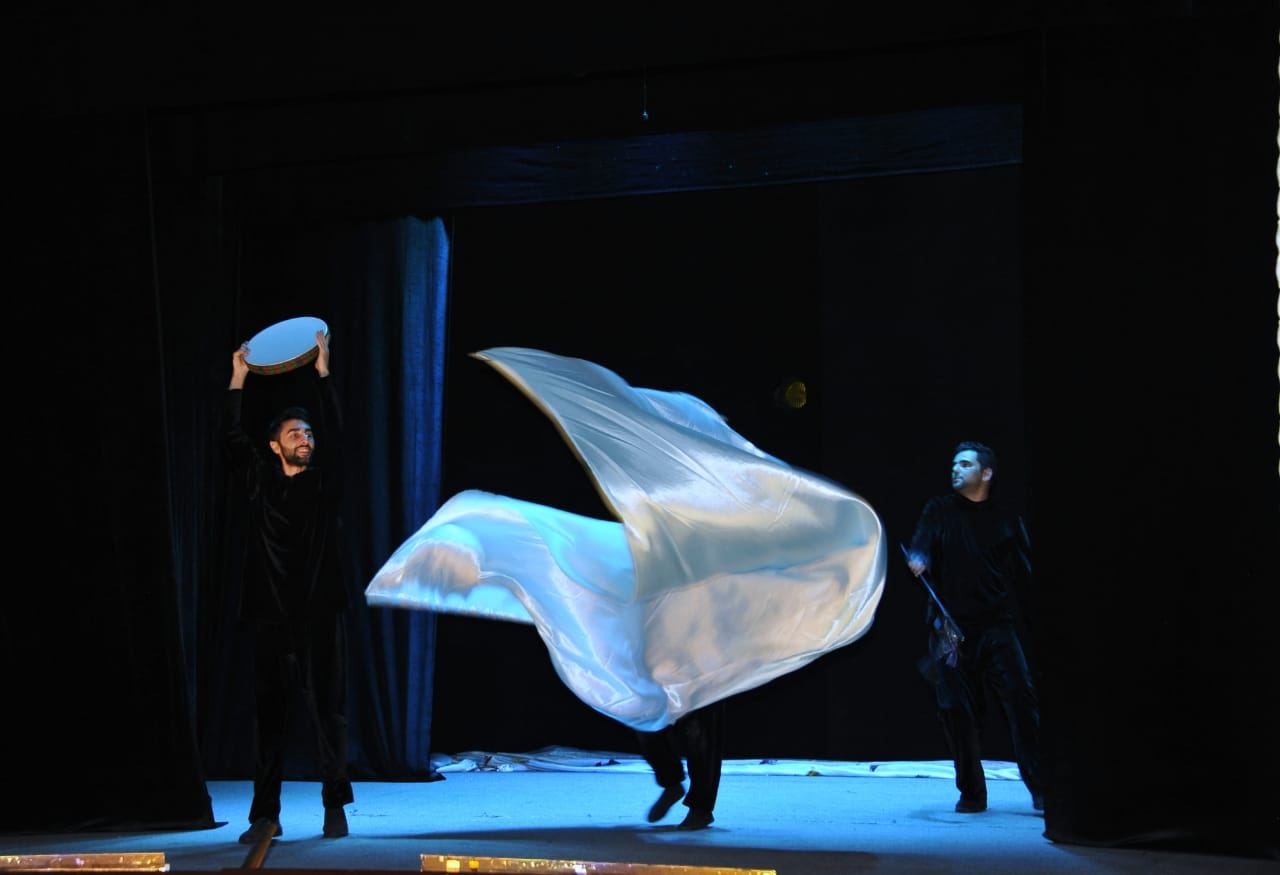 Однажды в Баку… Жизнь состоит только из того, чтобы есть, спать и бессмысленно проводить время? (ФОТО/ВИДЕО)