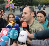 Оружие, использованное во время 44-дневной Отечественной войны Азербайджана, демонстрируется на ярмарке Zəfər (ФОТО)