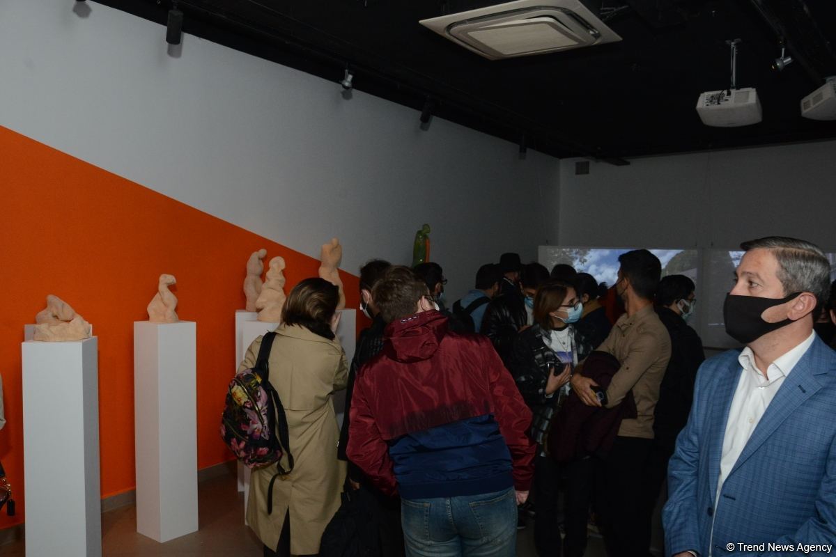 YARAT представил "Город Солнца" – азербайджанские художники исследуют концепцию надежды (ФОТО)