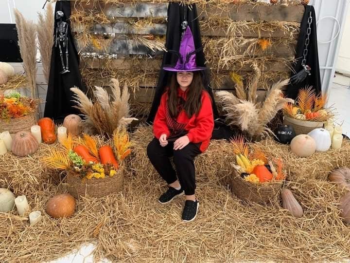 Ведьмы, призраки, вампиры и другие герои фестиваля тыквы в Баку (ФОТО/АУДИО)