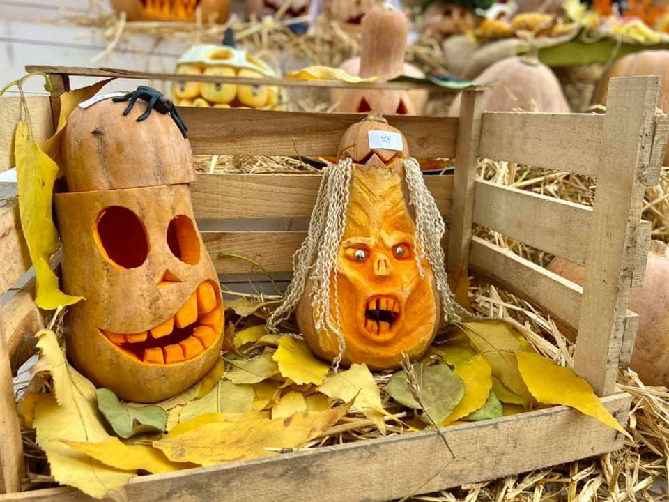 Ведьмы, призраки, вампиры и другие герои фестиваля тыквы в Баку (ФОТО/АУДИО)