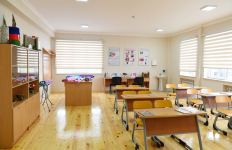 Президент Ильхам Алиев и Первая леди Мехрибан Алиева приняли участие в открытии нового здания Чарханской сельской средней школы в Шамахе (ФОТО/ВИДЕО)