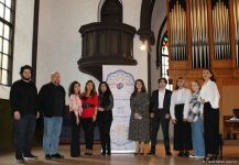 Классическую музыку нельзя превращать в погоню за деньгами – советы всемирно известных вокалистов юным азербайджанцам (ФОТО)