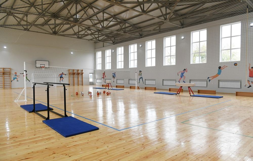 Президент Ильхам Алиев и Первая леди Мехрибан Алиева приняли участие в открытии нового здания Чарханской сельской средней школы в Шамахе (ФОТО/ВИДЕО)