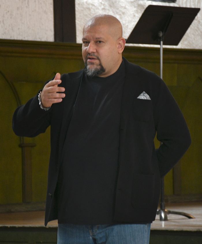 Классическую музыку нельзя превращать в погоню за деньгами – советы всемирно известных вокалистов юным азербайджанцам (ФОТО)