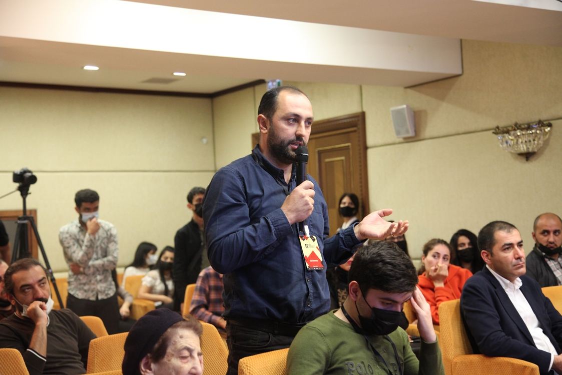 Война и театр – как это совместили в Баку (ВИДЕО, ФОТО)