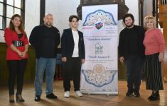 Классическую музыку нельзя превращать в погоню за деньгами – советы всемирно известных вокалистов юным азербайджанцам (ФОТО)