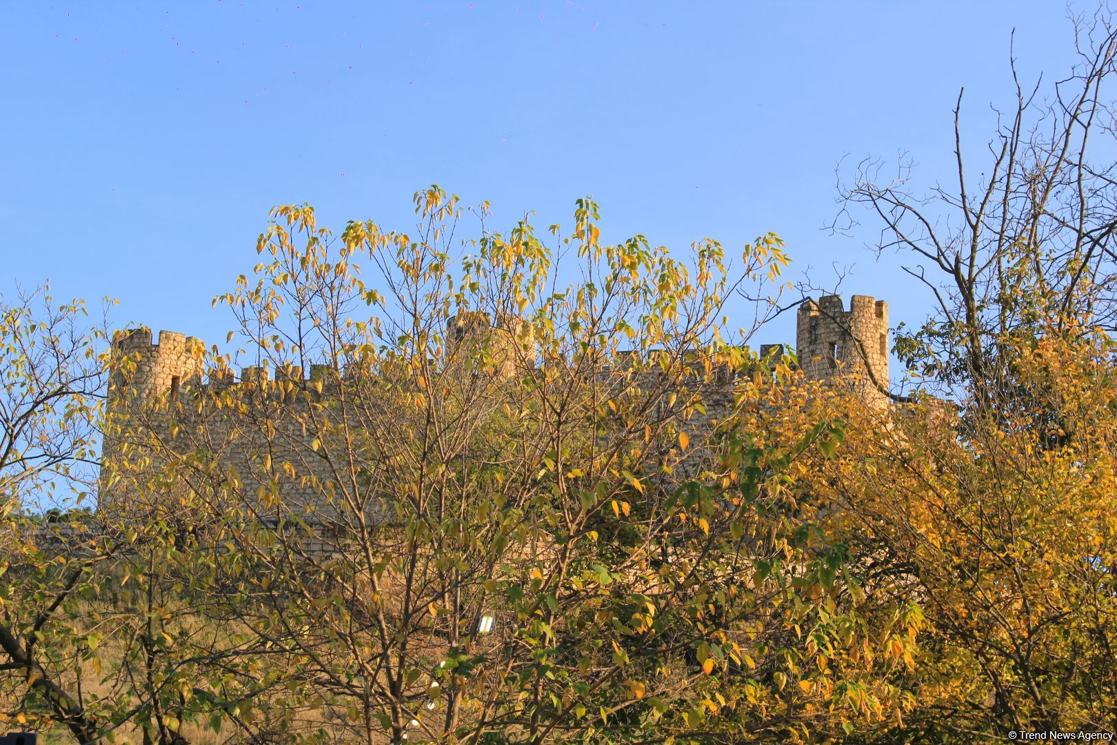 Золотая осень в Шахбулаге! Красота хрустального родника и кристального воздуха (ВИДЕО, ФОТО)