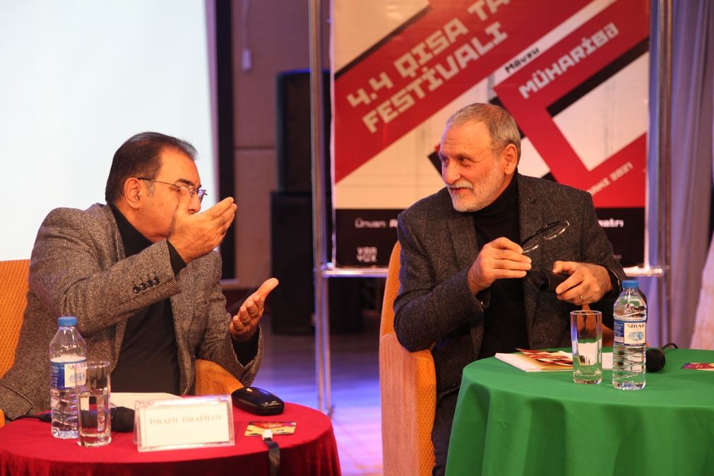 Сражающийся тар, или До последнего дыхания – как в Баку завершился Фестиваль спектаклей 4.4 (ФОТО)