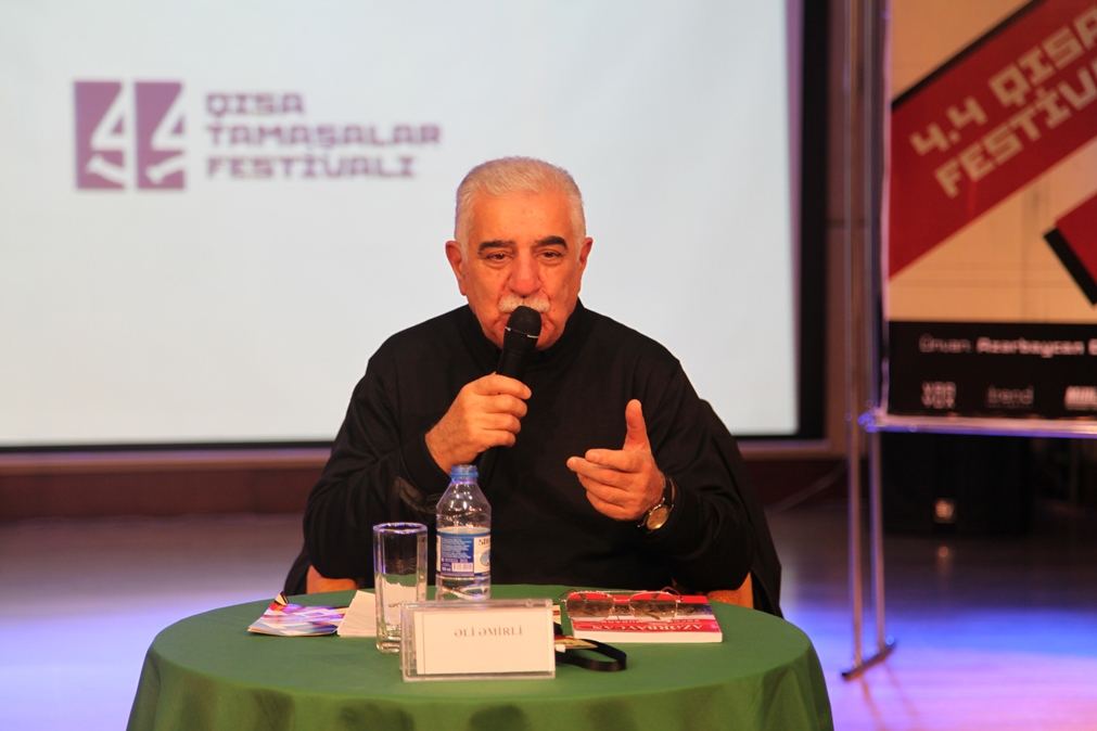 Сражающийся тар, или До последнего дыхания – как в Баку завершился Фестиваль спектаклей 4.4 (ФОТО)