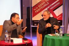 Сражающийся тар, или До последнего дыхания – как в Баку завершился Фестиваль спектаклей 4.4 (ФОТО)