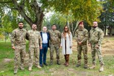 Общество охраны природы, члены семей шехидов и гази Отечественной войны провели акцию в честь Дня Победы (ФОТО)