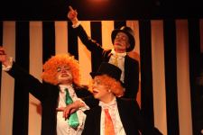 Как в Баку на одну позицию претендовали три пожилых клоуна, или Человек человеку - волк (ФОТО/ВИДЕО)