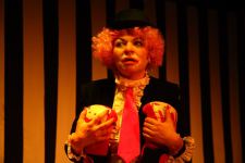 Как в Баку на одну позицию претендовали три пожилых клоуна, или Человек человеку - волк (ФОТО/ВИДЕО)