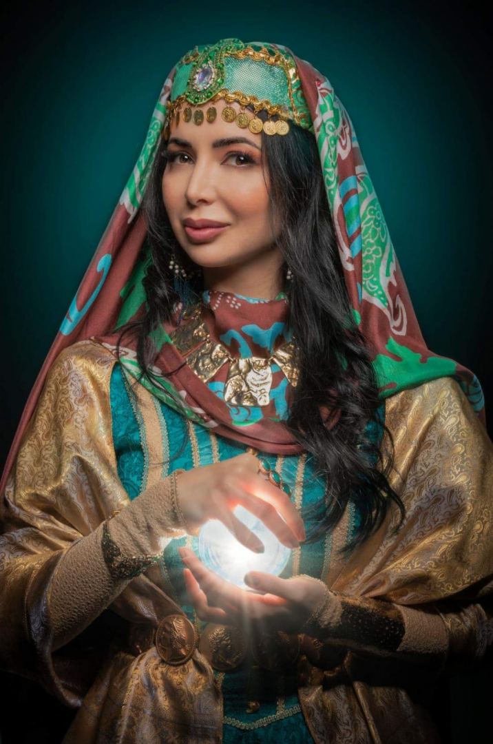 В Баку появилась Хорезмская красавица (ФОТО/ВИДЕО)