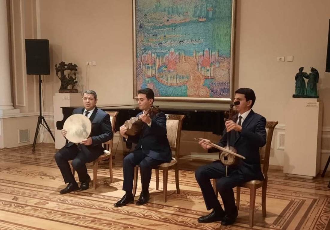 250 жемчужин Карабаха показали в Баку (ФОТО)