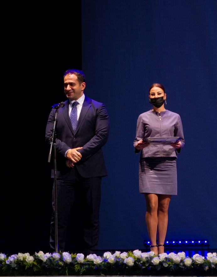 В Баку прошла церемония награждения победителей Фестиваля спектаклей 4.4  (ФОТО)