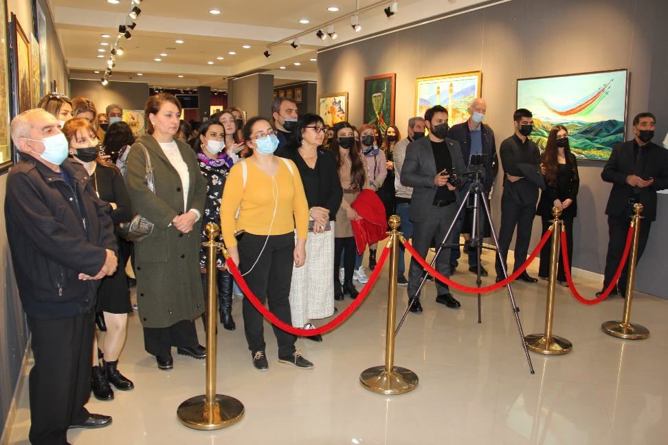 В Баку открылась экспозиция "Смелость побеждать", посвященная Дню Победы (ФОТО)