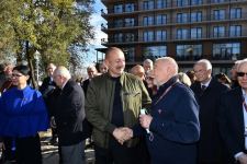 Президент Ильхам Алиев и Первая леди Мехрибан Алиева побеседовали с участниками VIII Глобального Бакинского форума, совершившими поездку в Шушу (ФОТО/ВИДЕО) (версия 2)