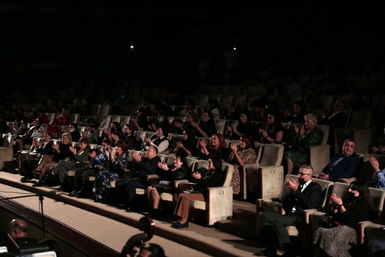 Во Дворце Гейдара Алиева представлен грандиозный Гимн освобождению Карабаха (ВИДЕО, ФОТО)