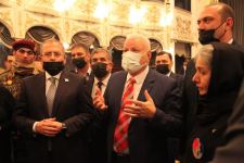 Bir nəfəs qədər – спектакль о матери, которая ждет сына с фронта (ФОТО)