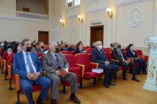 Диалог музыкальных культур Востока и Запада - 100 авторитетных ученых в Баку (ФОТО)