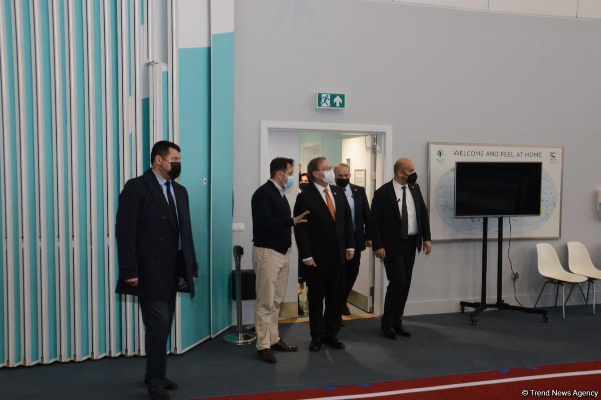 Посол США в Азербайджане посетил Национальную арену гимнастики в Баку (ФОТО)