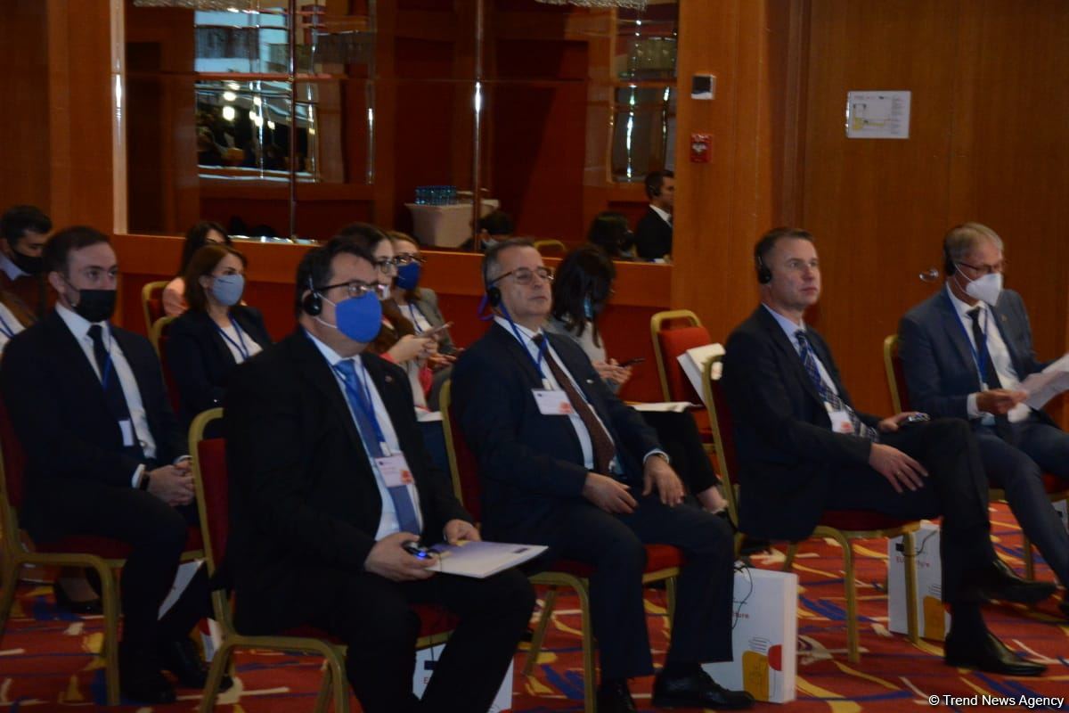 Шеки, Хырдалан и Лянкяран получили гранты в размере 30 тыс. евро от проекта ЕС (ФОТО)