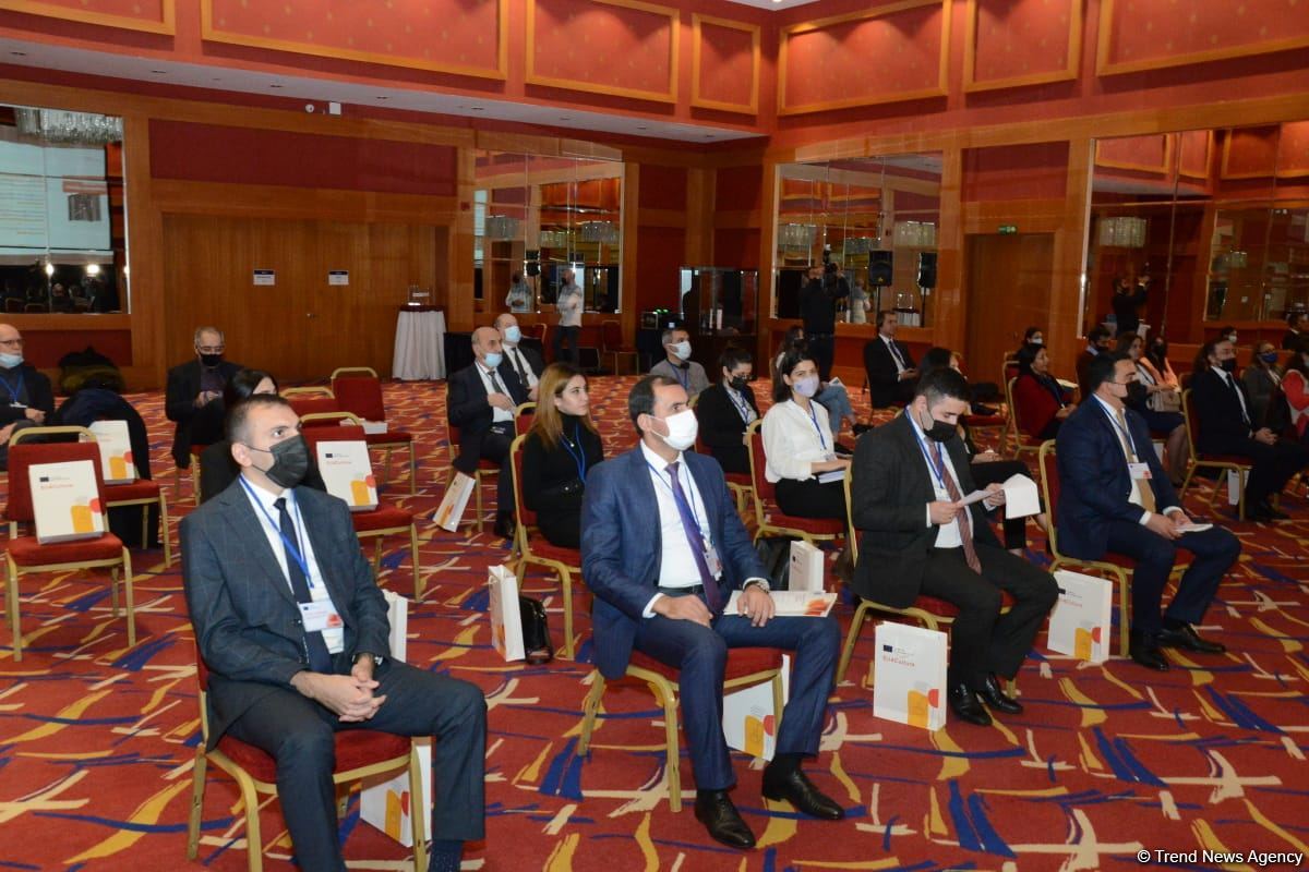 Шеки, Хырдалан и Лянкяран получили гранты в размере 30 тыс. евро от проекта ЕС (ФОТО)