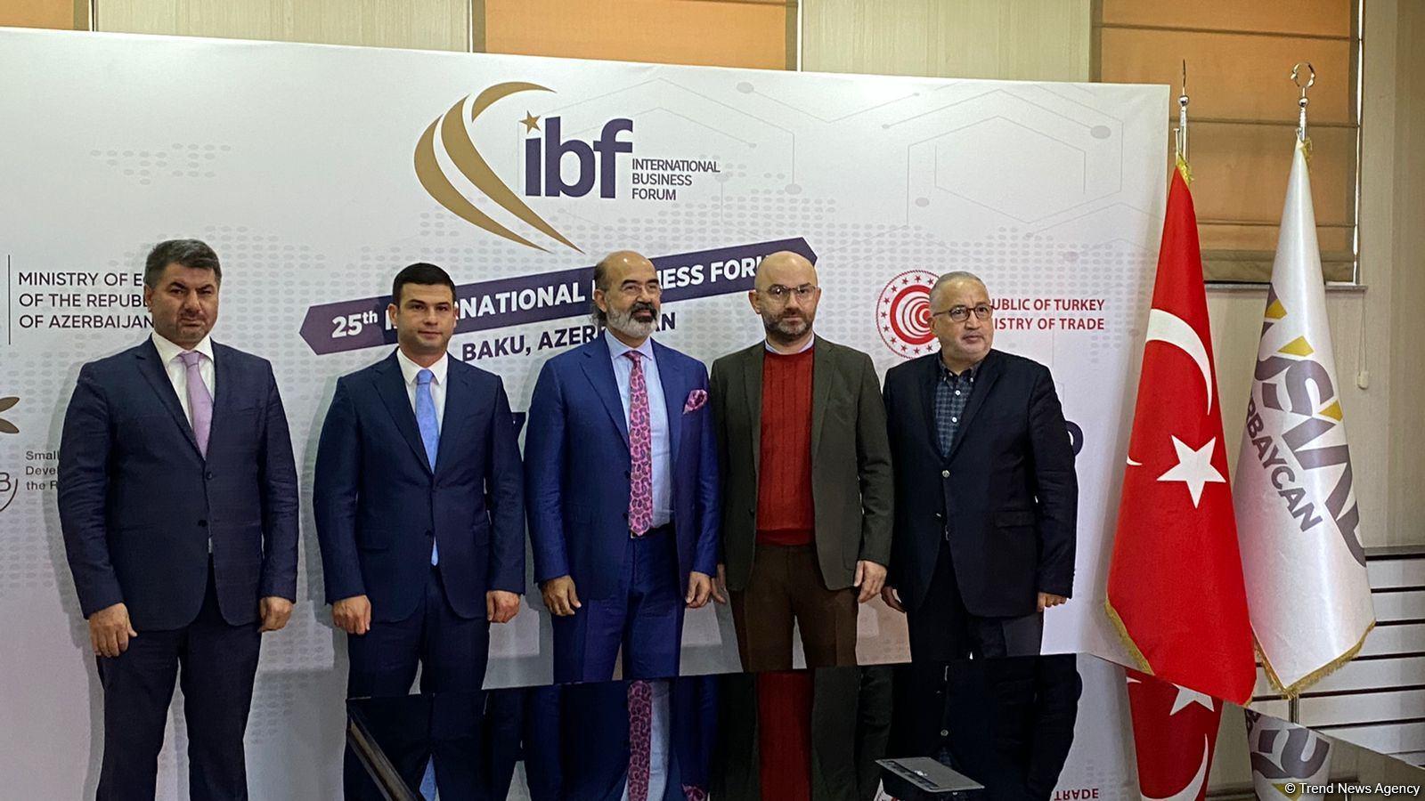 Агентство Азербайджана по развитию МСБ проведет в Баку очередной международный бизнес-форум (ФОТО)