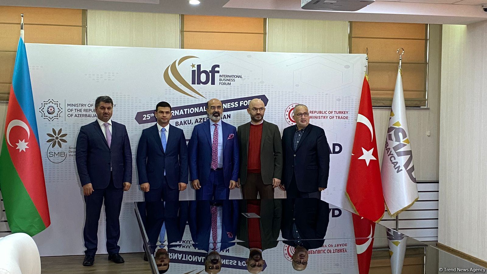 Агентство Азербайджана по развитию МСБ проведет в Баку очередной международный бизнес-форум (ФОТО)