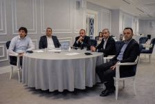 Фонд Возрождения Карабаха провел встречу с победителями и финалистами конкурса «Yüksəliş» («Восхождение»)