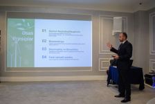 Фонд Возрождения Карабаха провел встречу с победителями и финалистами конкурса «Yüksəliş» («Восхождение»)