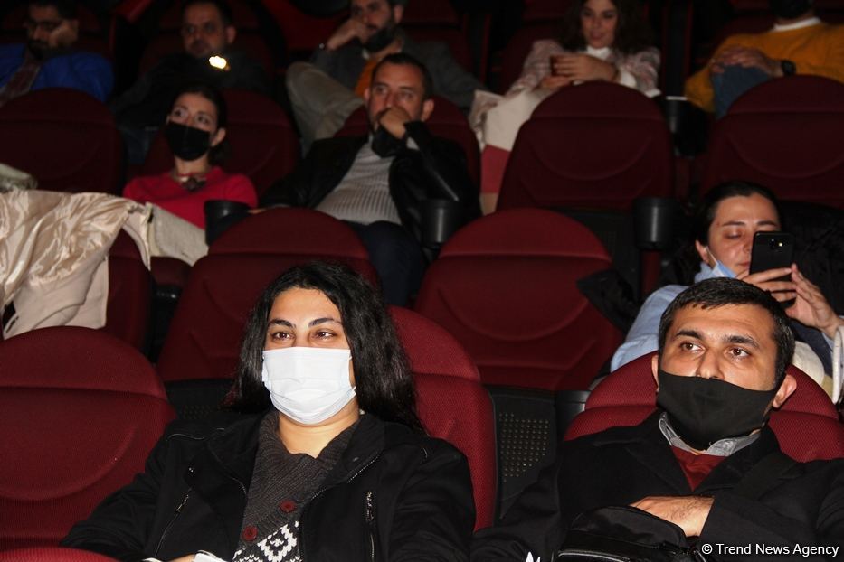 В каждой секунде 12 рисунков, но бывает 24… В Баку открылся Фестиваль латвийских анимационных фильмов  (ФОТО)