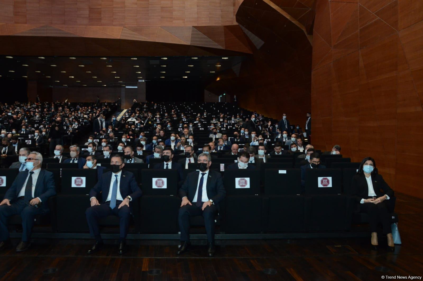 В Баку начал работу 25-й Международный бизнес-форум - IBF (ФОТО)